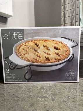 Gibson Elite Gracious Diming Stoneware Pie Dish with Black Metal Rack